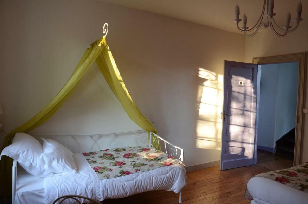 Le Manoir De Sanilhac Bed and Breakfast Notre-Dame-de-Sanilhac Exterior foto
